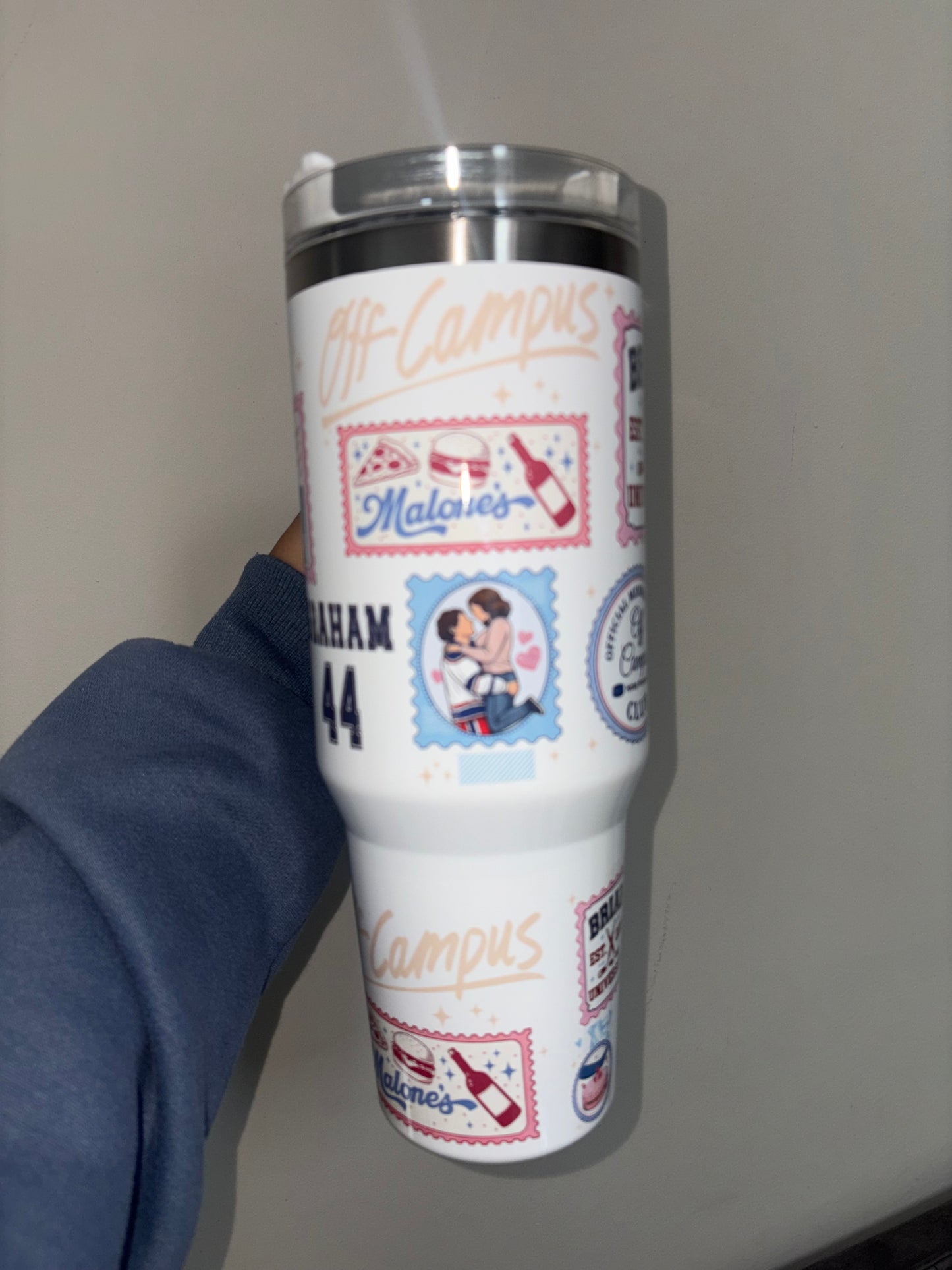 Off campus Garrett Graham 40o tumbler with handle