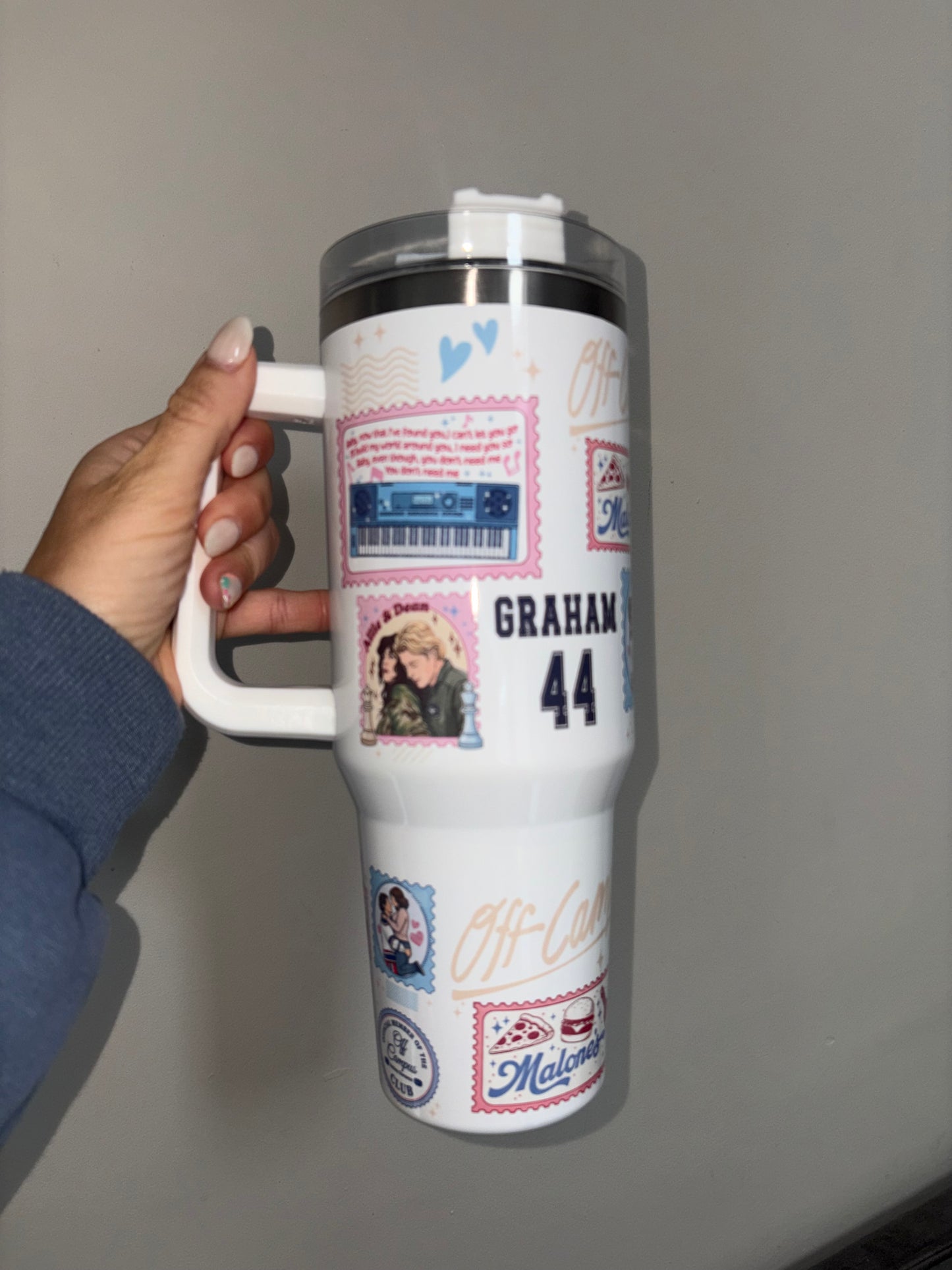 Off campus Garrett Graham 40o tumbler with handle
